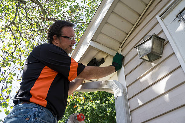 Best Furniture Removal  in Buckner, MO
